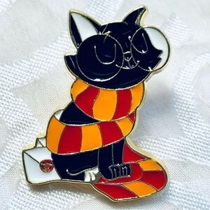 NWOT Harry Potter Hogwarts Cat Enamel Pin - Black Cat with Gryffindor Scarf